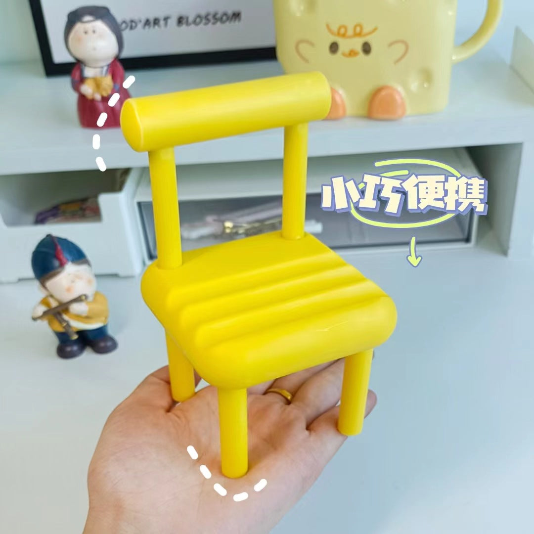 かわいくて持ち運び可能なデスクトップ電話スタンド/椅子、小さなスツール、クリエイティブな装飾品/ギフト。